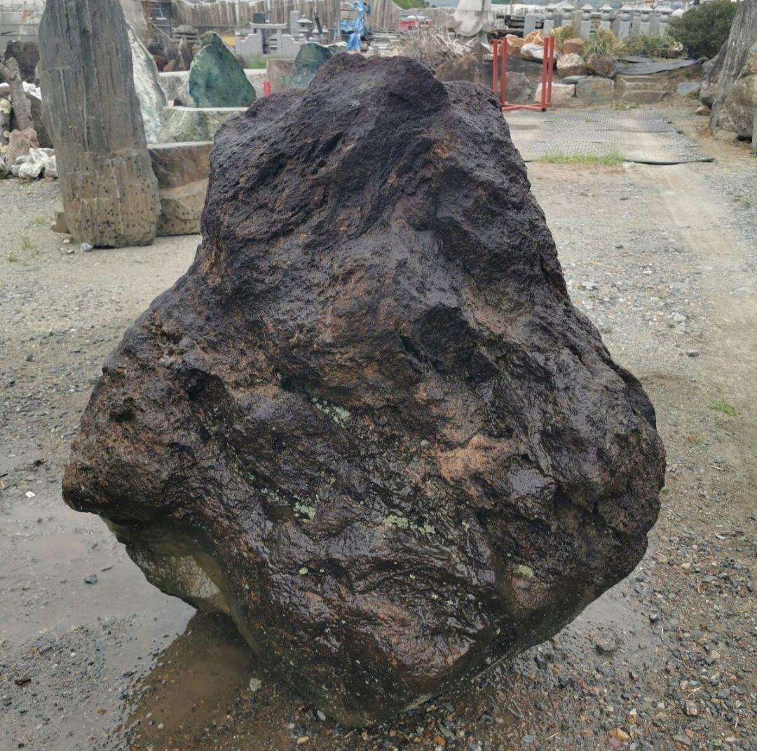 鳥海石　714キロ　庭石　石　石材 庭　坪庭　ガーデニング　置物　オブジェ
