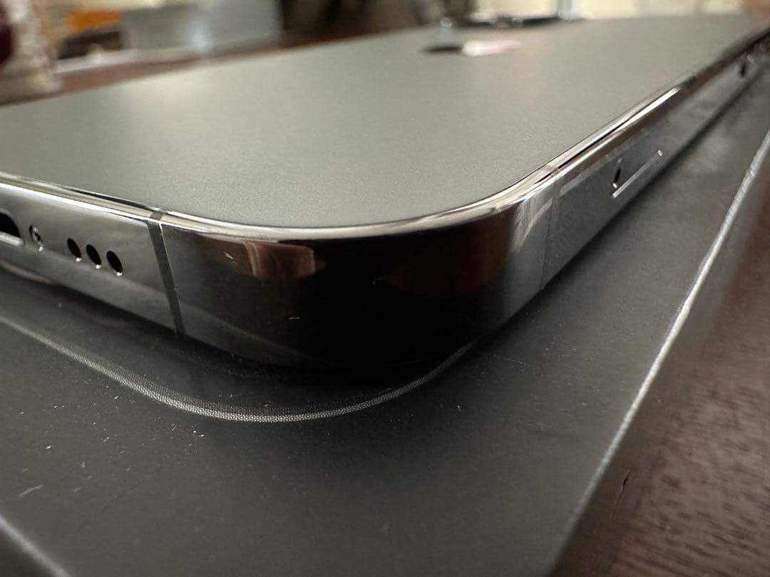 iPhone 12 pro 128GB SIMフリー