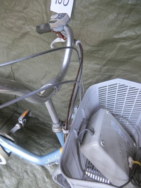 100：ブリヂストン　電動アシスト三輪車　ジャンク引取限定：埼玉県所沢市