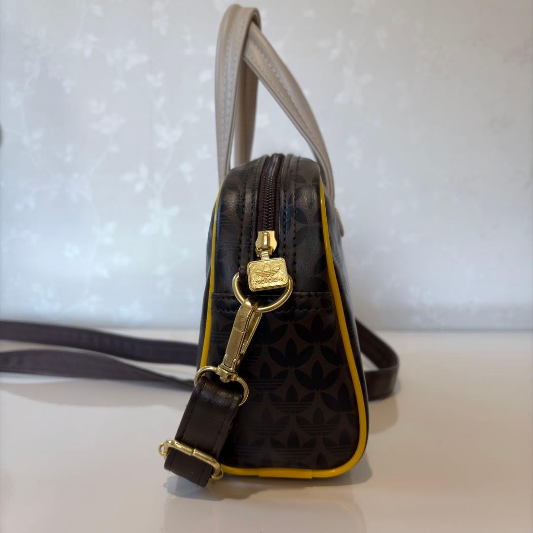 アディダス モノグラム ミニ ボウリングバッグ トレフォイル ミニボストンバッグ