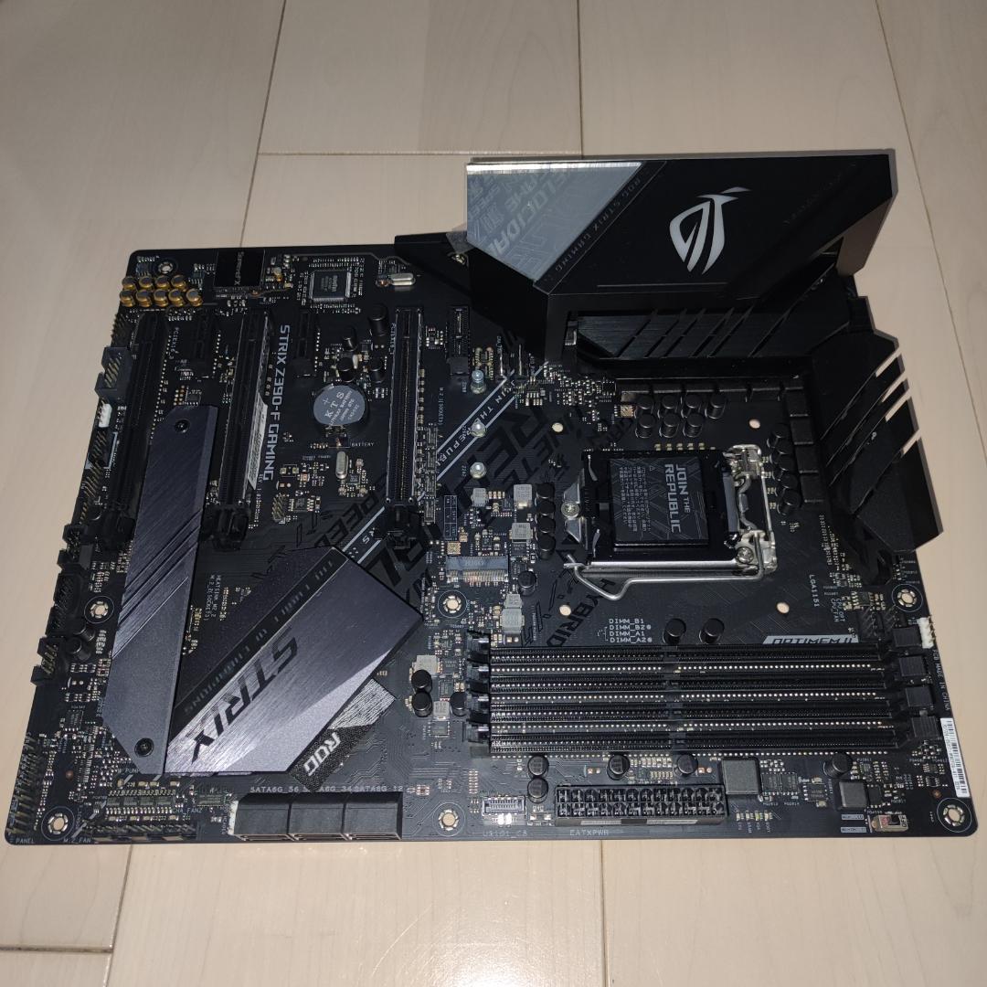 ASUS ROG STRIX Z390-F マザーボード