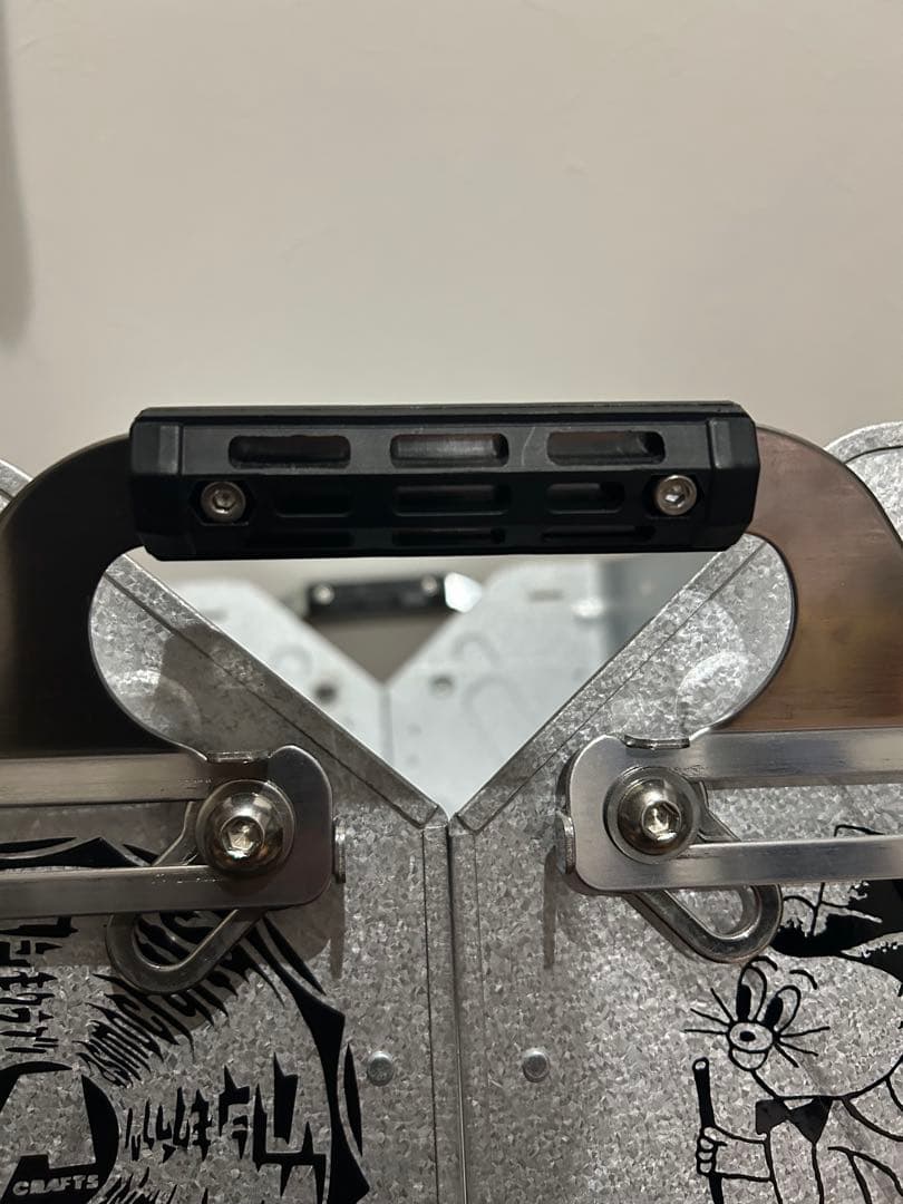 シェルフコンテナ25 レッグ付き