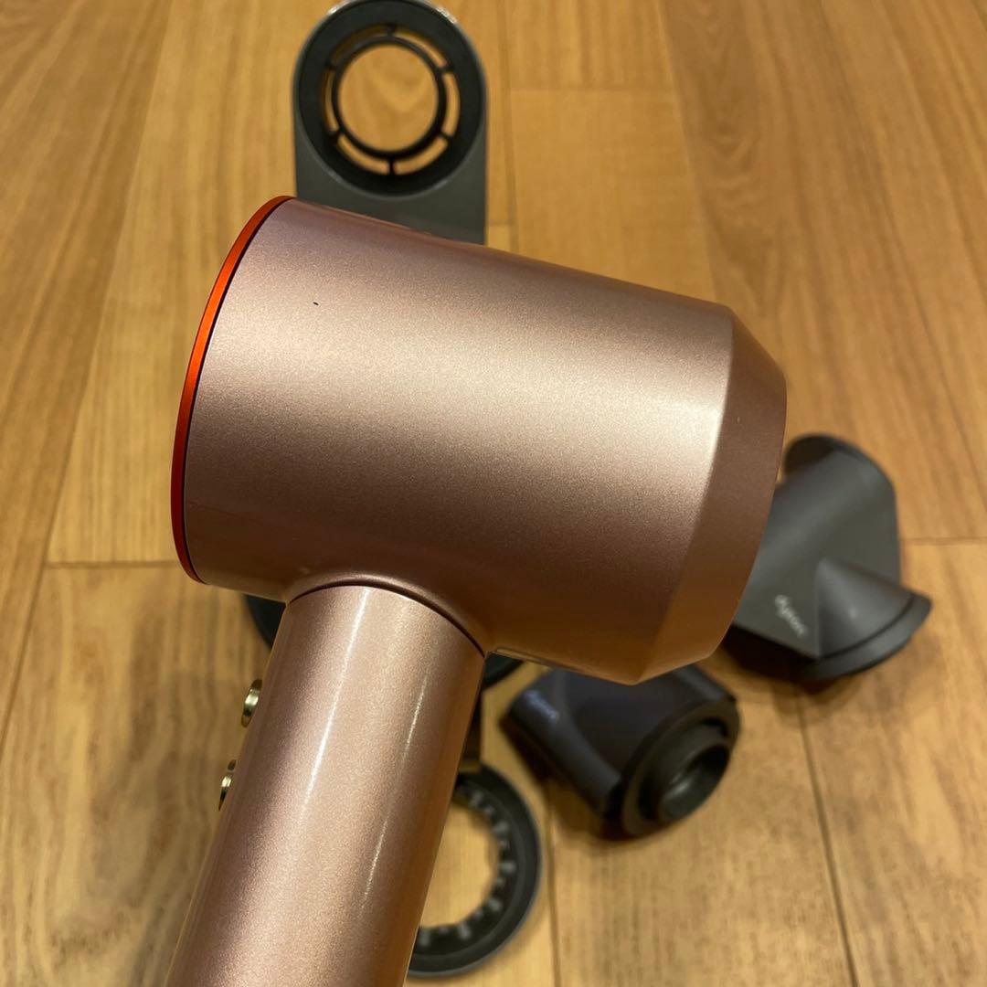 【限定カラー】ダイソン dysonドライヤー hd08 スタンド付き