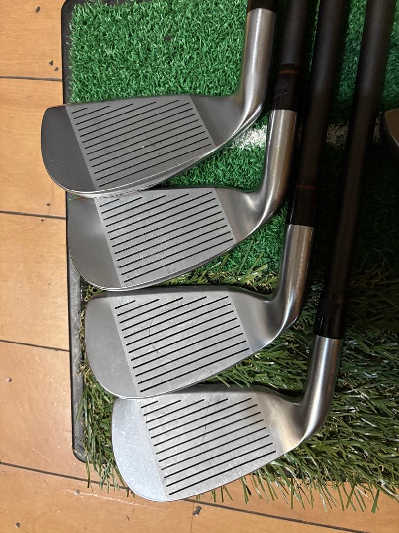 ホンマ ツインマークス メモリアル2000α 3星　3スター　アイアン