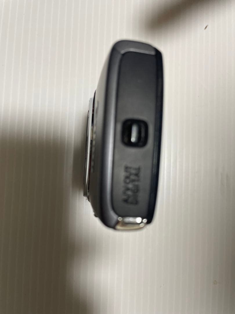 Canon IXY 130 カメラ