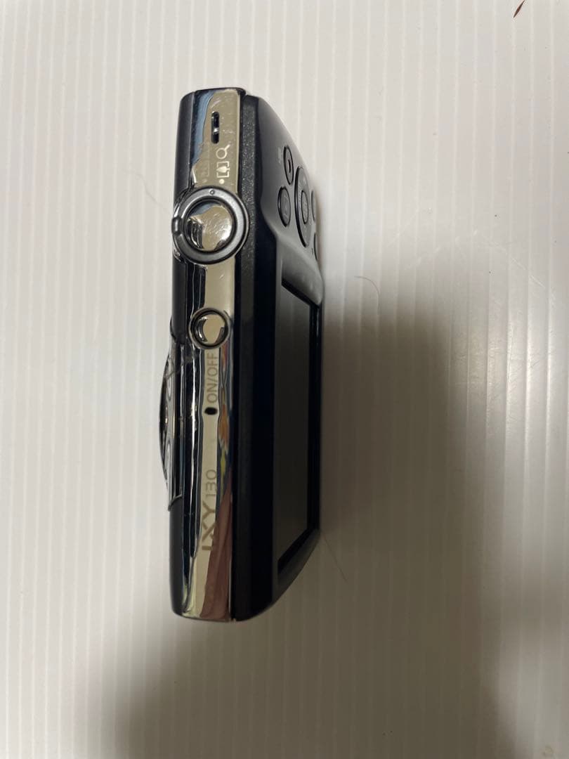 Canon IXY 130 カメラ