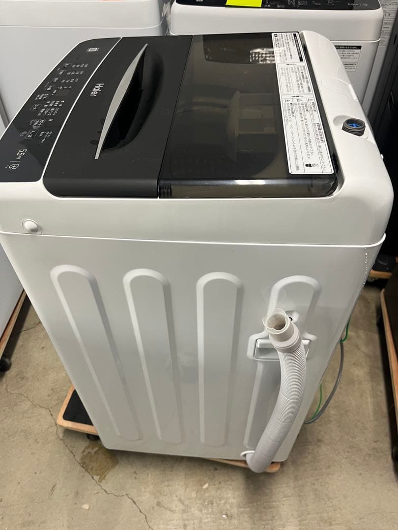 ハイアール　JW-U55A 洗濯機2022年製5.5キロT