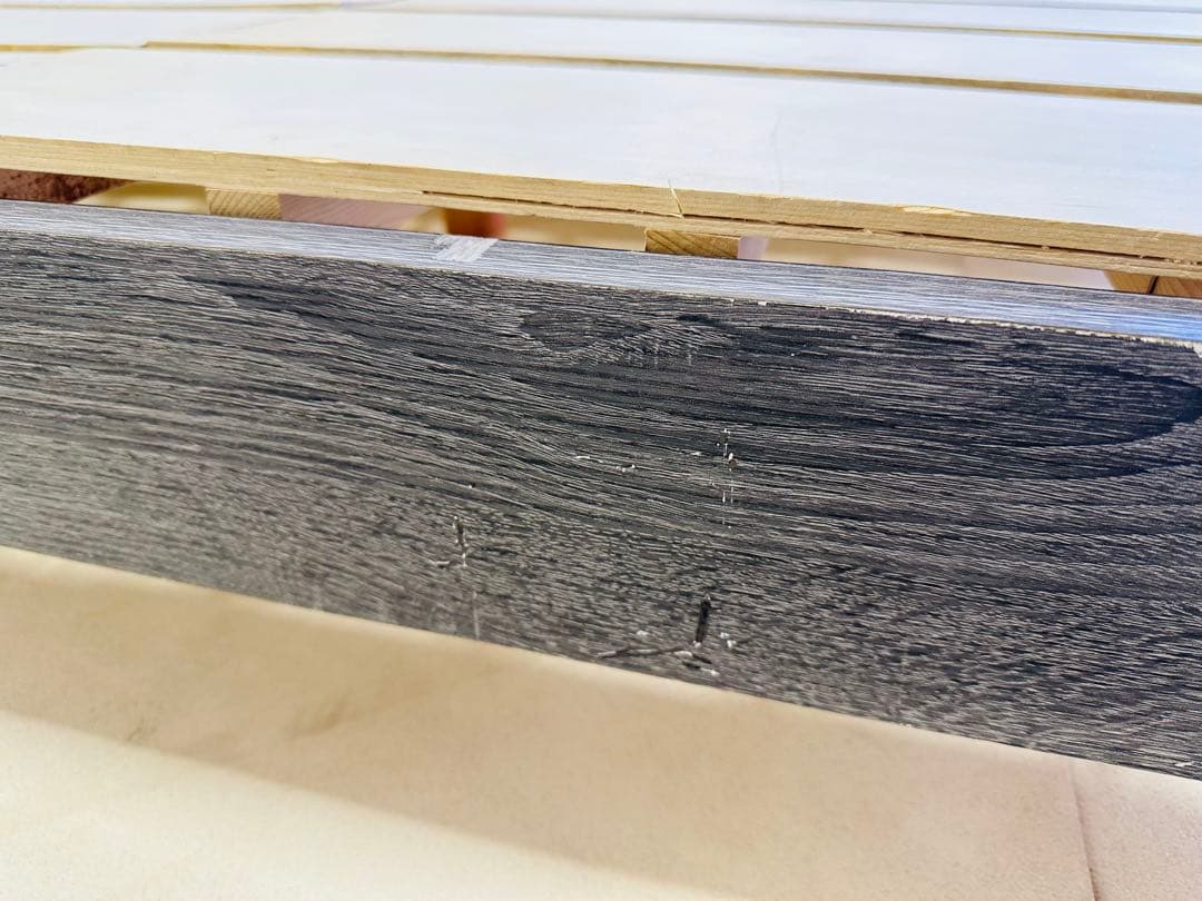 ダブルベッドフレーム LEDライト付き