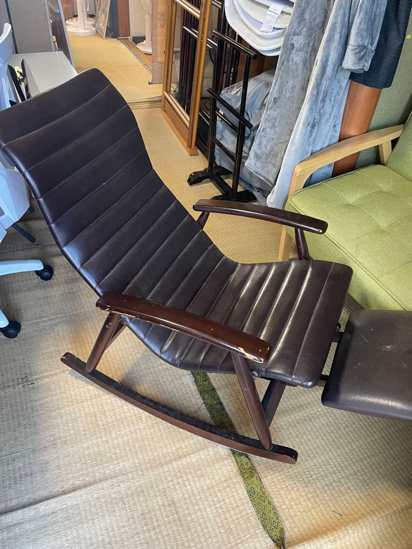 【MATSUDA】マツダ家具　ロッキングチェア　フットレスト付き　昭和レトロ
