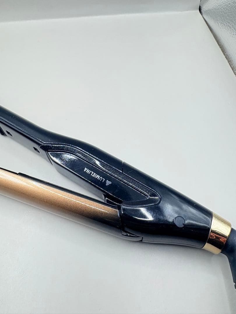 ヘアビューロン リュミエリーナ 4D Plus 正規品 221