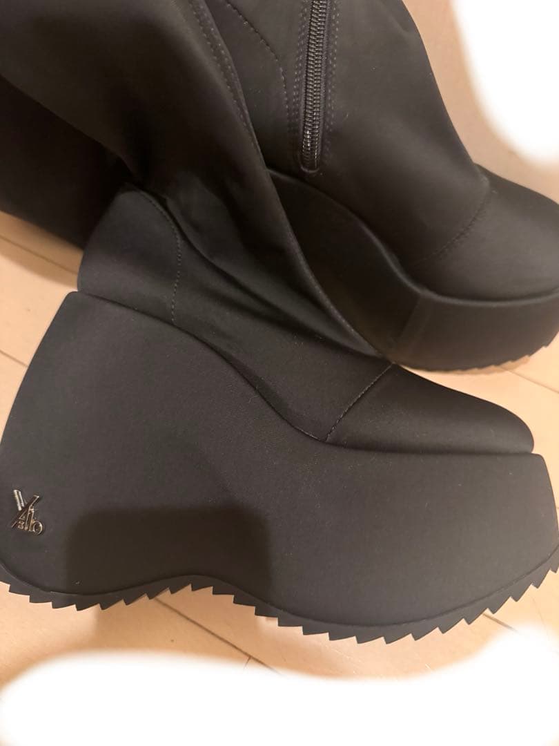 yello ニーハイブーツ Mサイズ