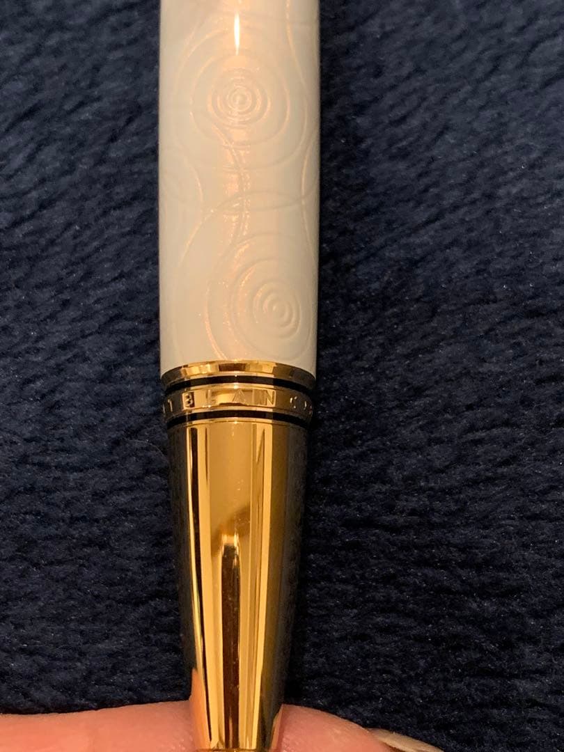 モンブラン　ボールペン　ボエムプレシャスメタルラッカー　パール