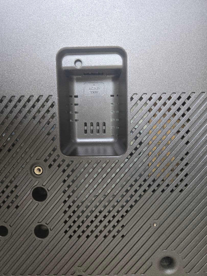 SHARP AQUOS 40型テレビ 本体　LC-40AE7