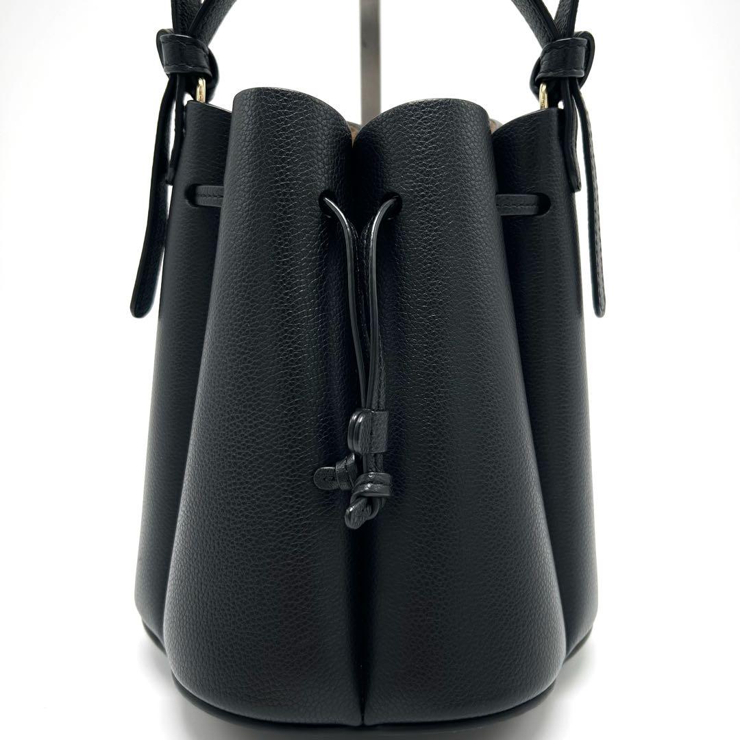 美品 ポレーヌ カヌレ ショルダーバッグ ブラック レザー レディース 斜めがけ