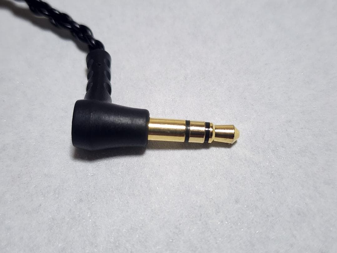 ほぼ新品・保証26年10月・64AUDIO Aspire1 [64A-7440]