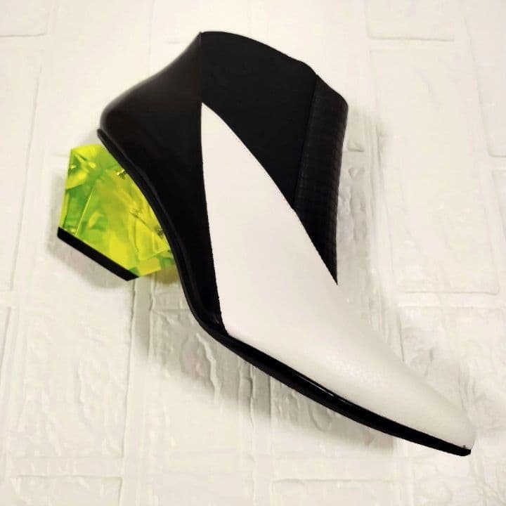 美品 UNITED NUDE ブーツ ダイヤ型ヒール サイズ25.5 完売品