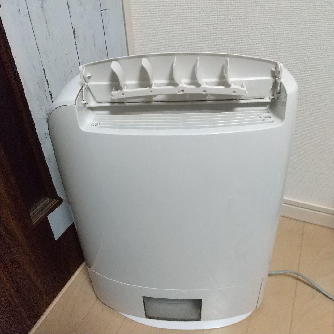 今からの時期に大活躍✨デシカント式衣類乾燥除湿機　F-YZPX60