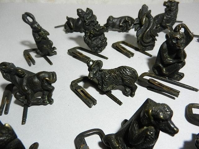 中国骨董動物南京錠１２体（希少な十二支揃）