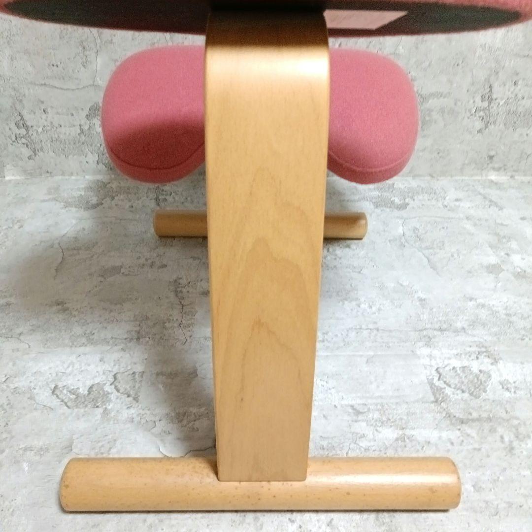 本日限定バランスチェア balans EASY バランスイージー 学習椅子ピンク