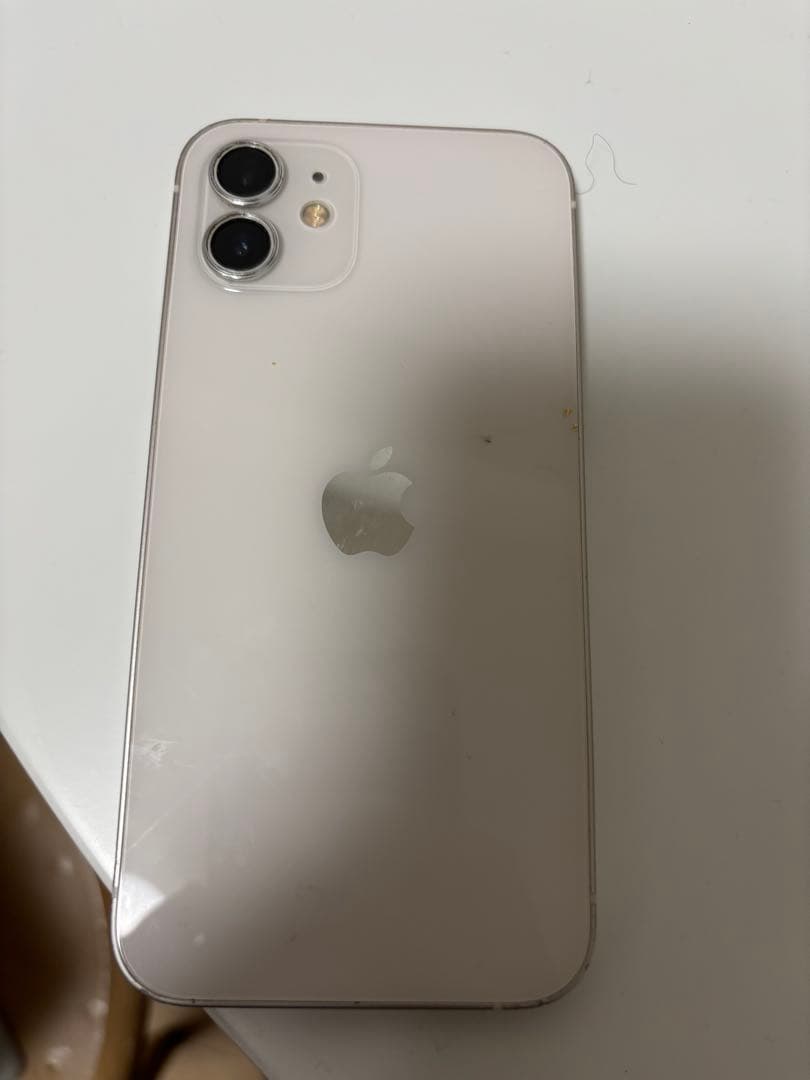 Apple iPhone 12 ホワイト 本体 ジャンク品(水没)