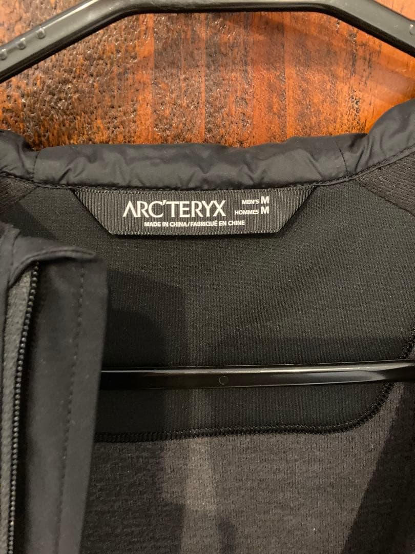 Arc‘teryx アークテリクス ベスト　A2B COMP VEST