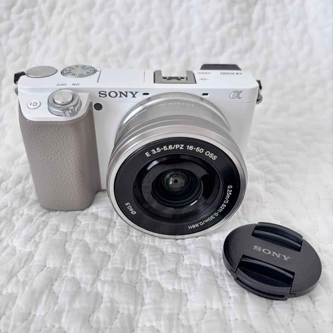 SONY α6100 ILCE-6100 ボディ 本体　パワーズームレンズセット