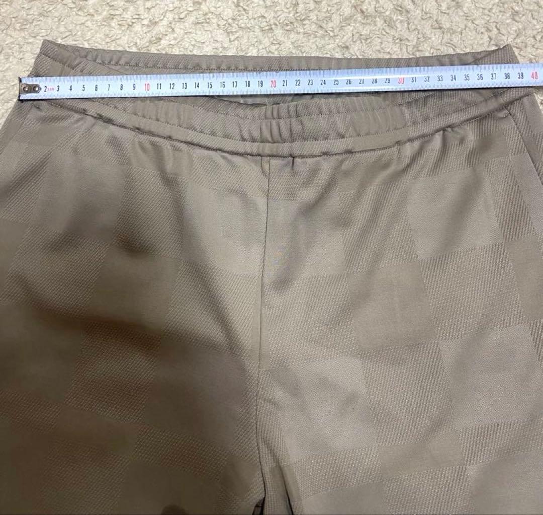 ブラックレーベルフード付きベージュスウェット上下セットアップ上LL下L