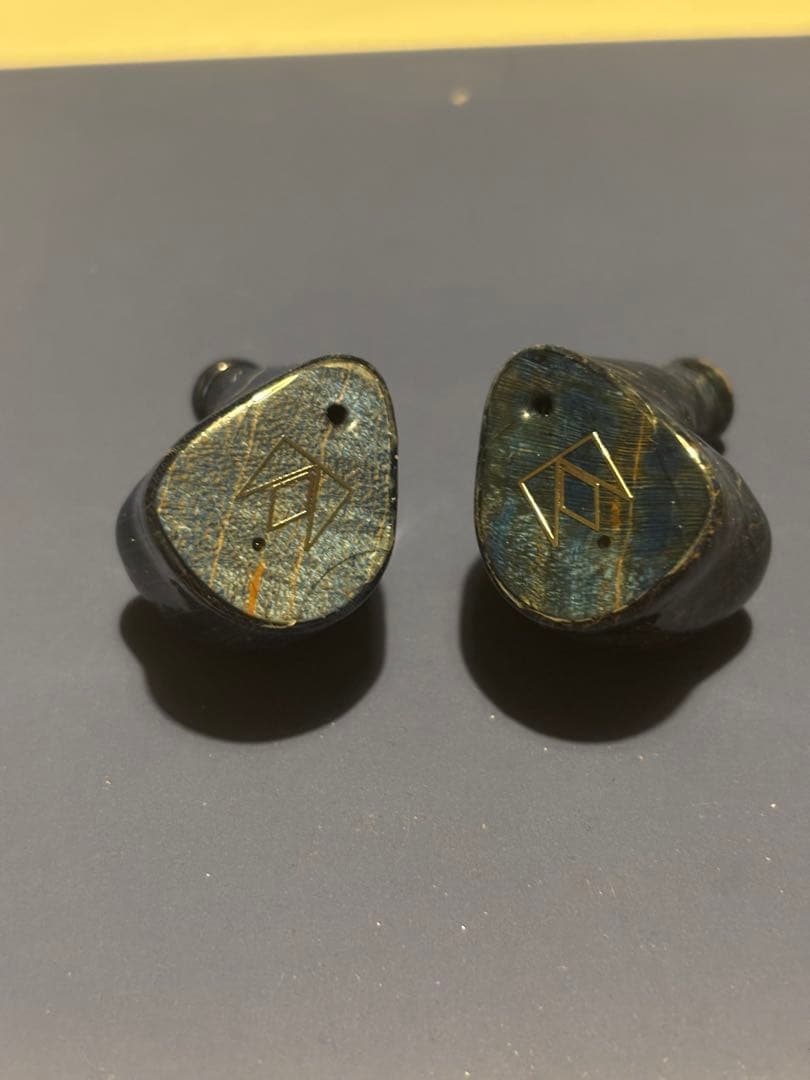 イヤホン Noble FoKus Prestige (Blue)