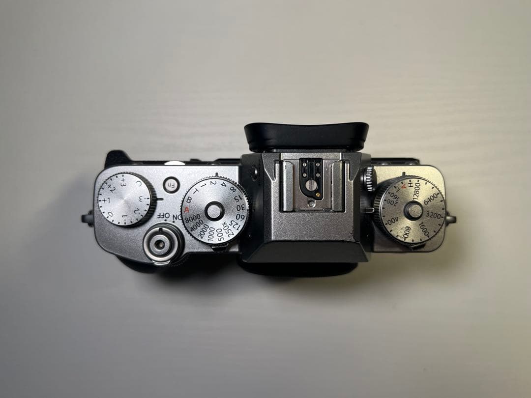 フジフィルム FUJIFILM X-T3 本体 + 付属品ミラーレス一眼カメラ