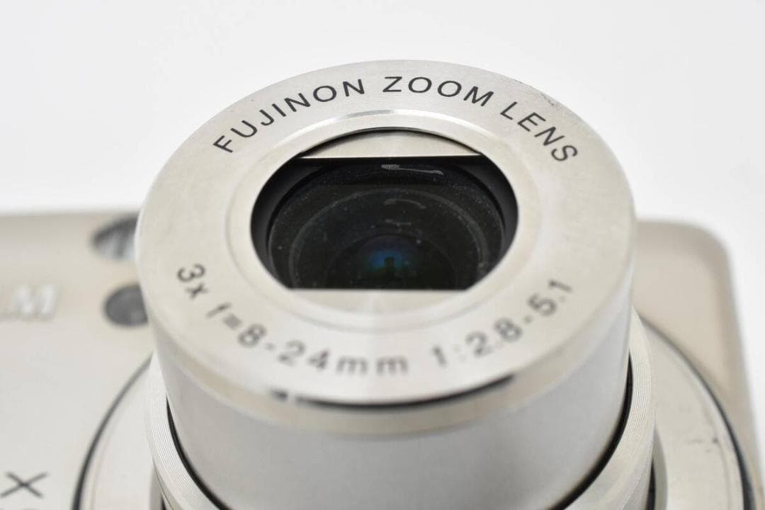 富士フィルム　FUJIFILM FinePix F50fd #Y22J26123