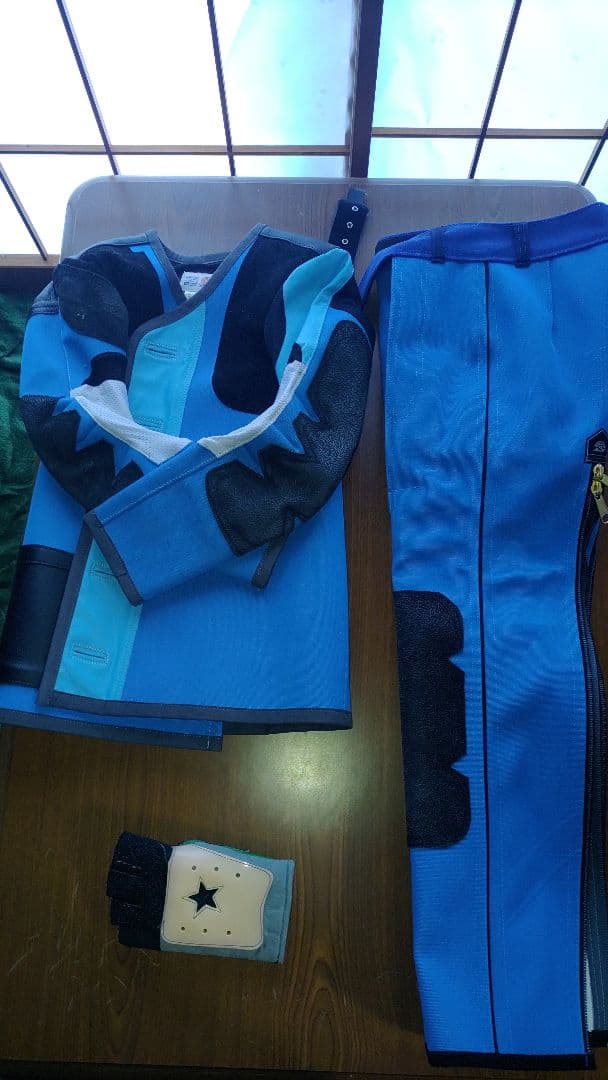 射撃スーツ セット