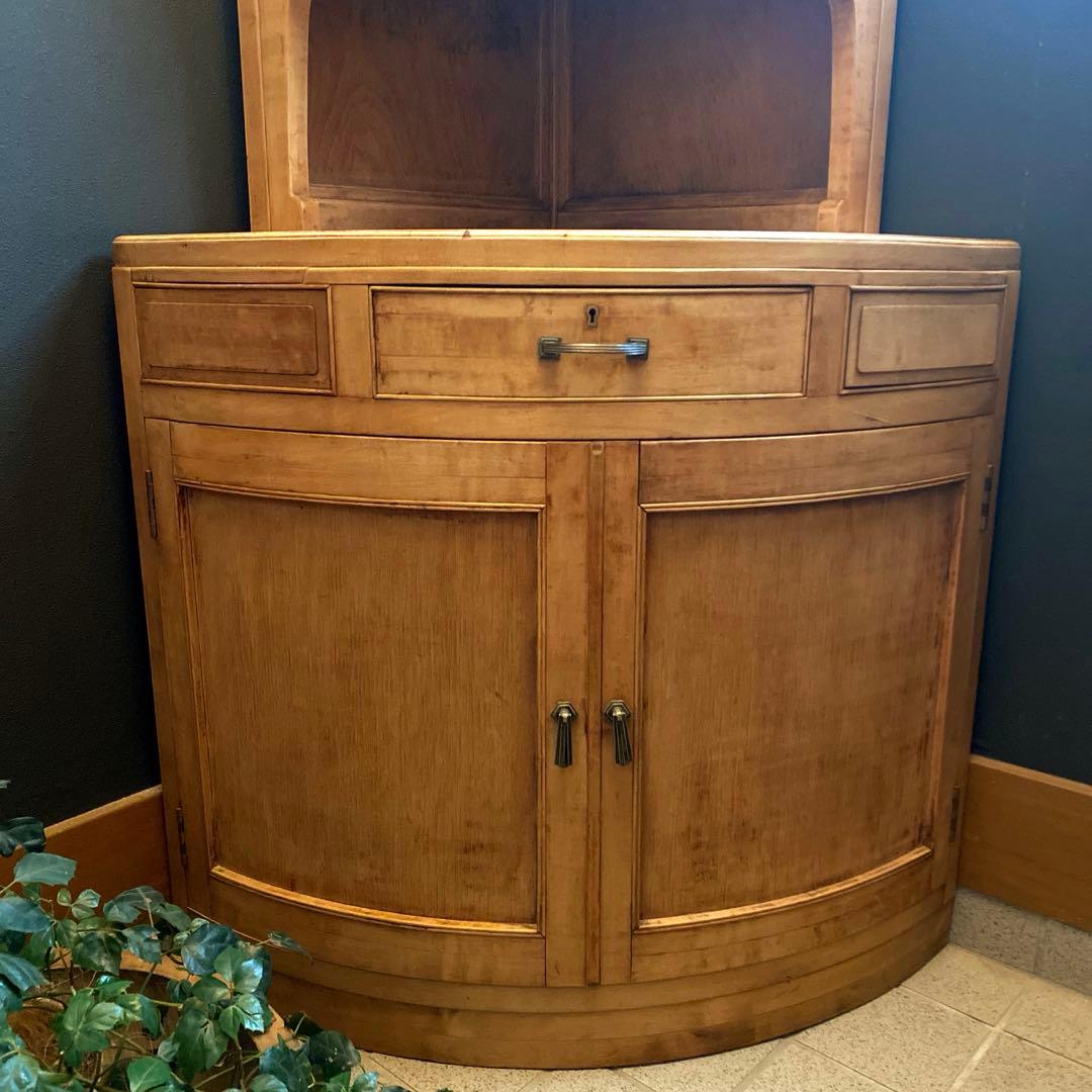 アンティーク家具　コーナー家具　水屋家具