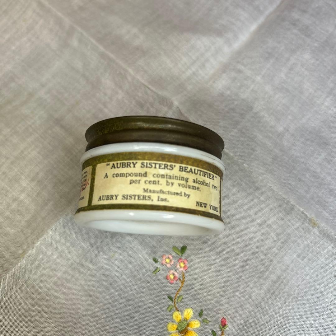 AUBRYSISTERSBEAUTIFIER1916ミルクグラス美容クリーム瓶