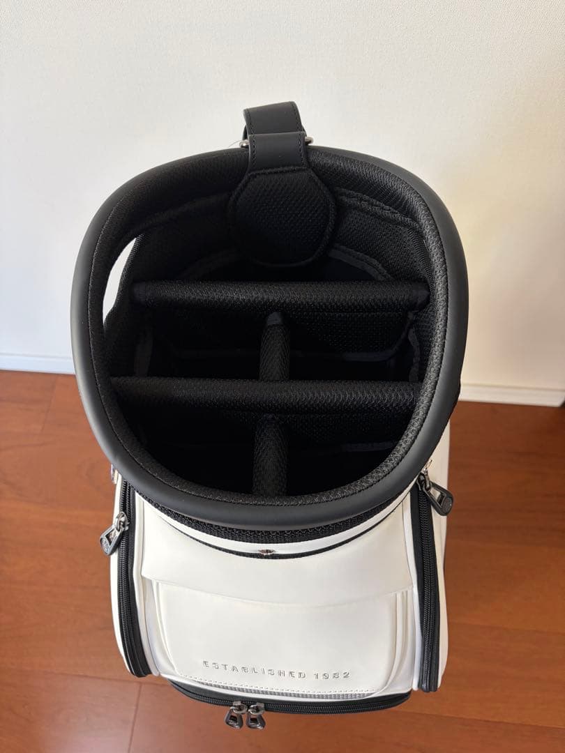 ヤマハ 2025プロレプリカモデルキャディバッグ　ホワイト×ブラック