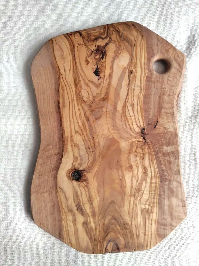 イタリア製オリーブウッド大判カッティングボード34cm厚1.9cm天然木　一点物