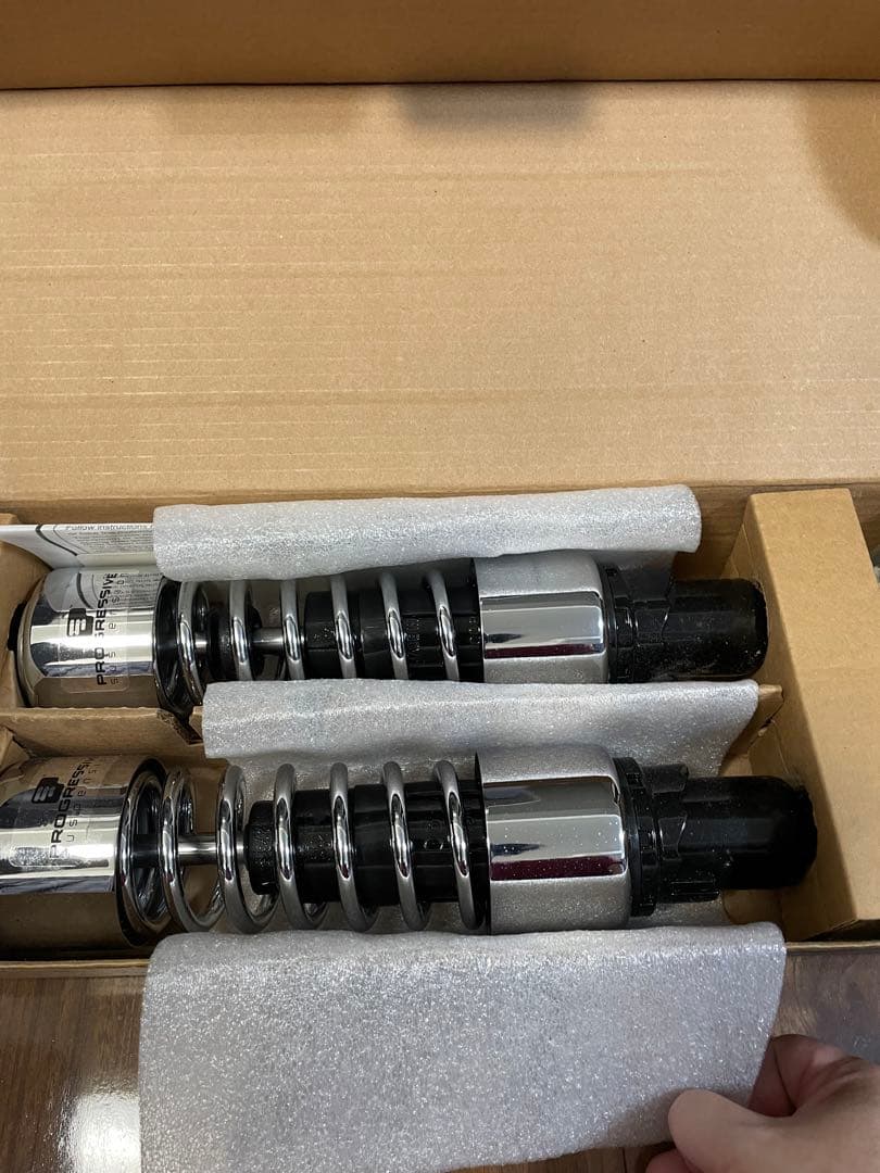 プログレッシブ サスペンション 412シリーズ クローム　スポーツスター　FXR