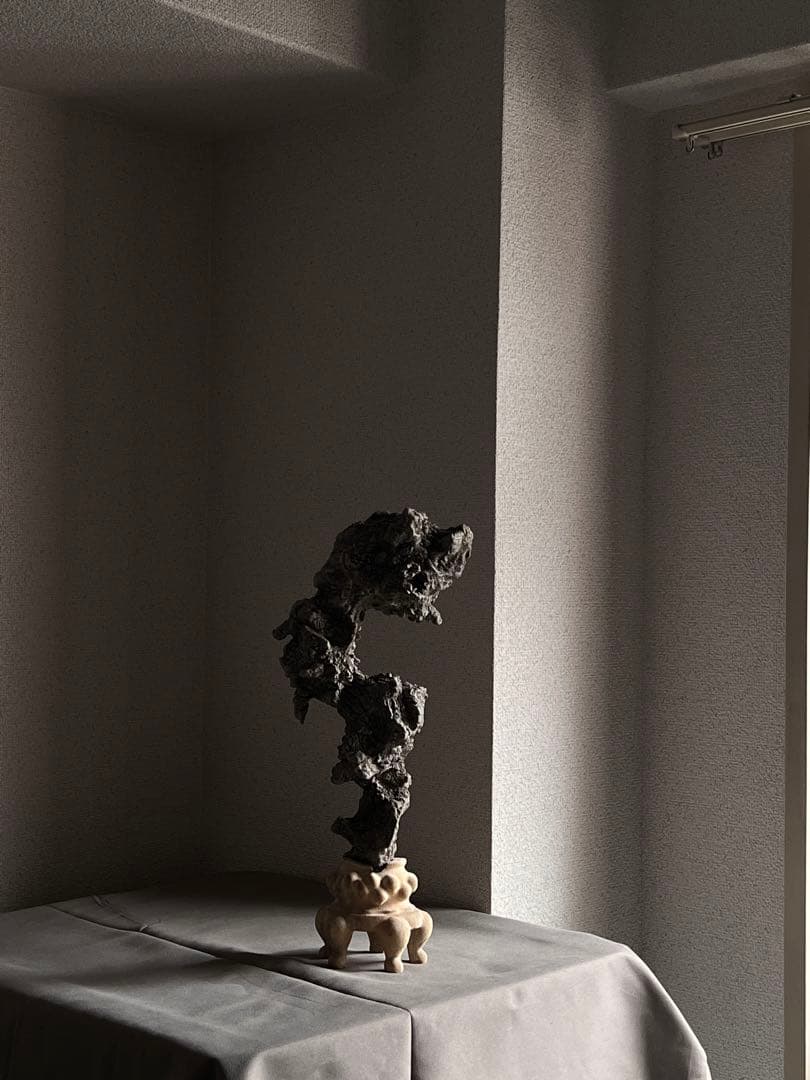 古美術　太湖石・時代物・天然古賞石　置物・古賞物・古擺件　中国美術　唐物　自然石