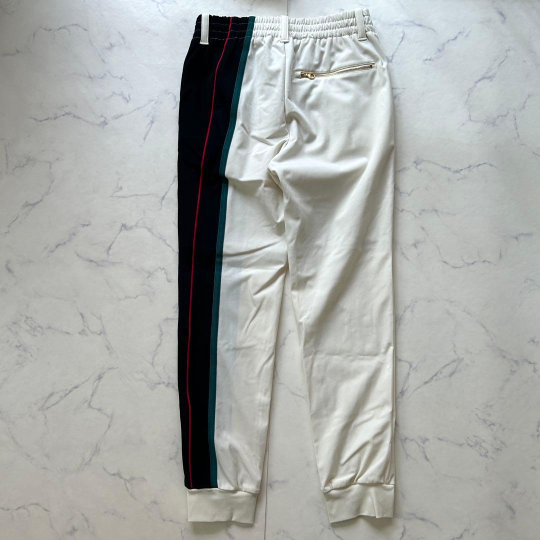 マークアンドロナ 2024年 ジョガーパンツ サイドロゴ ホワイト ゴールド金具