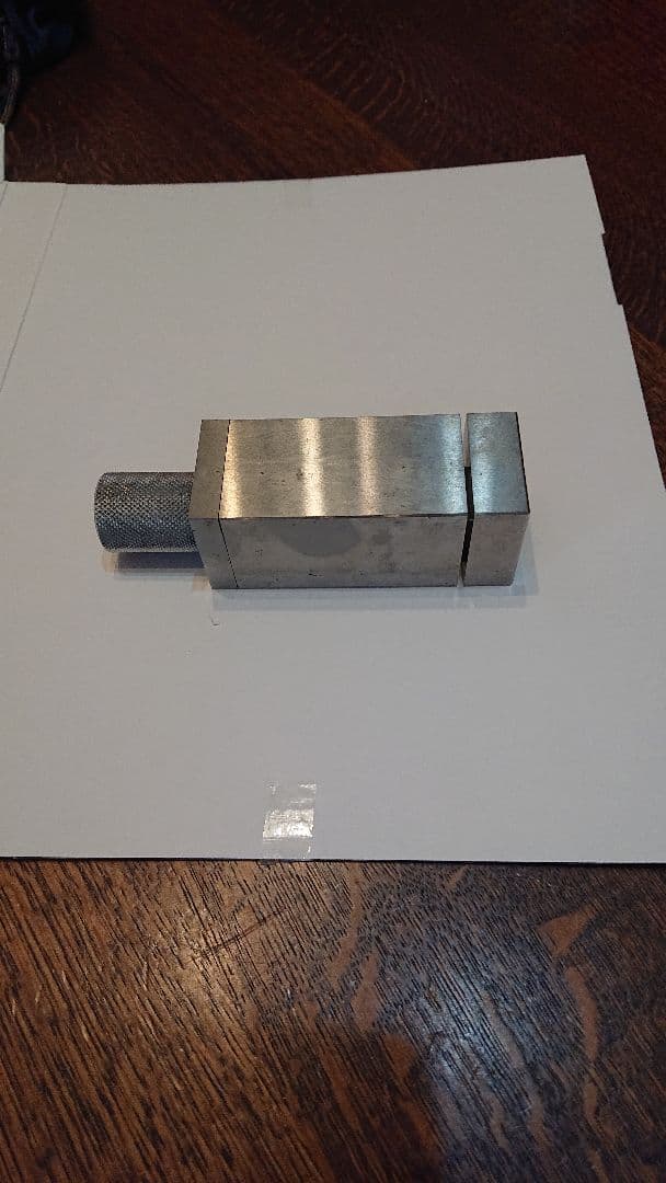 研磨機用小物ホルダー  研磨機