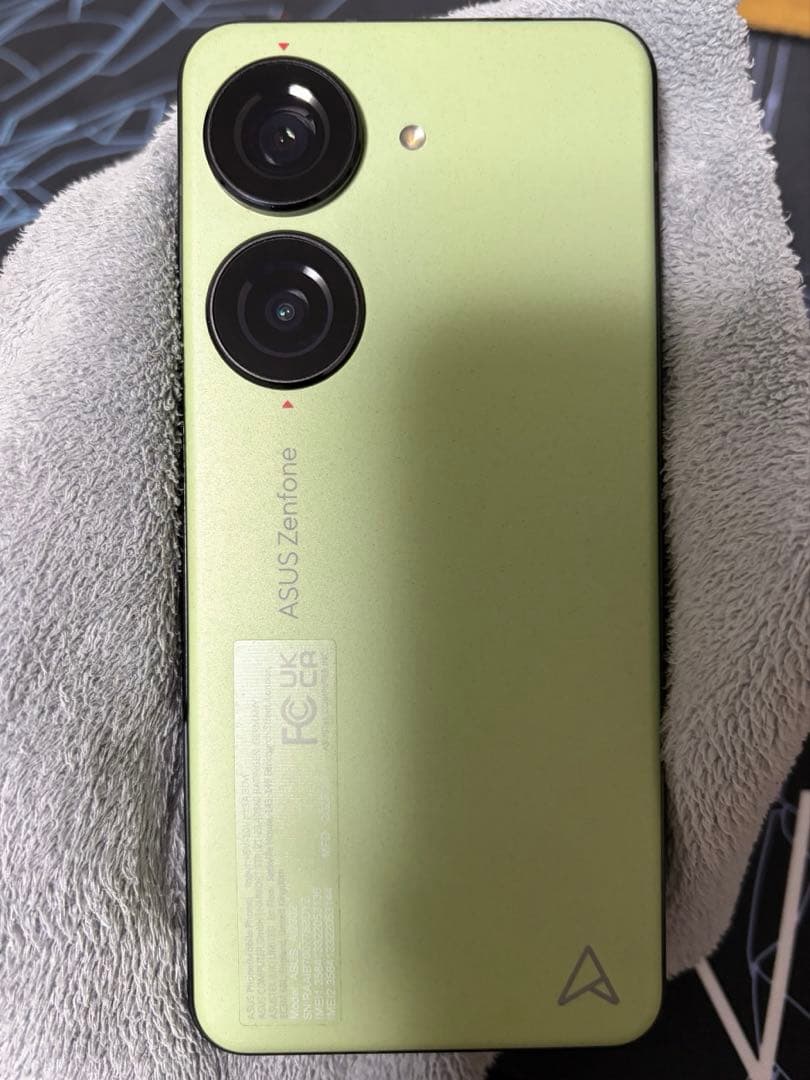 ASUS Zenfone10 オーロラグリーン 256gb simフリー