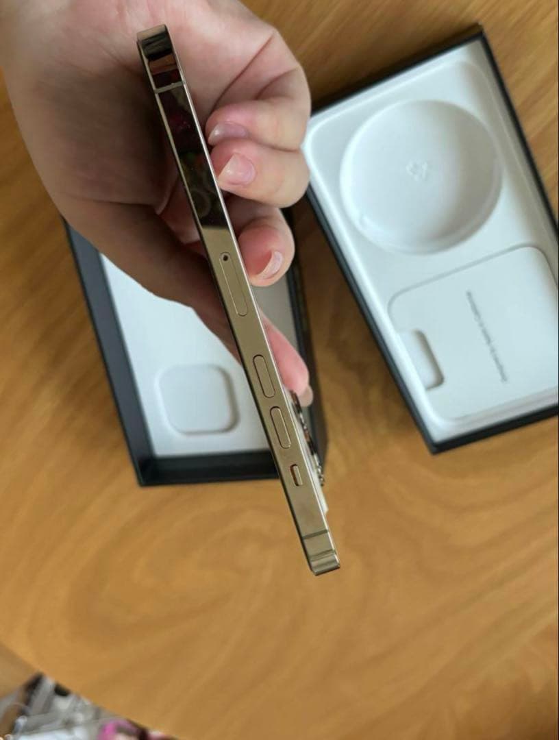 Apple iPhone 13 Pro 128G ゴールド　美品