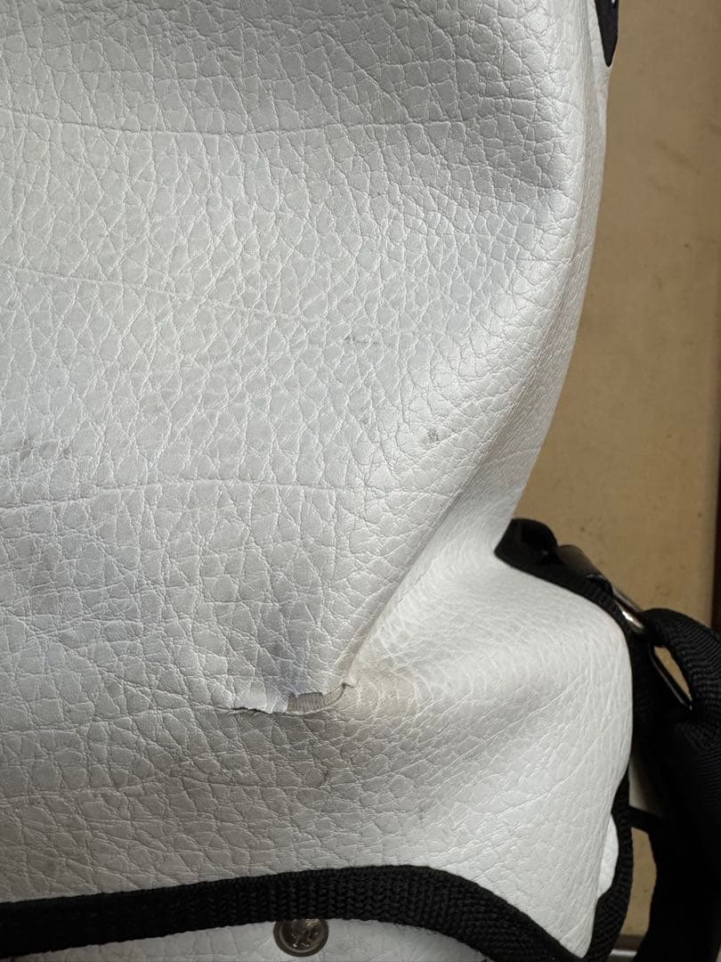 Callaway Rogue キャディバッグ ホワイト/ブラック