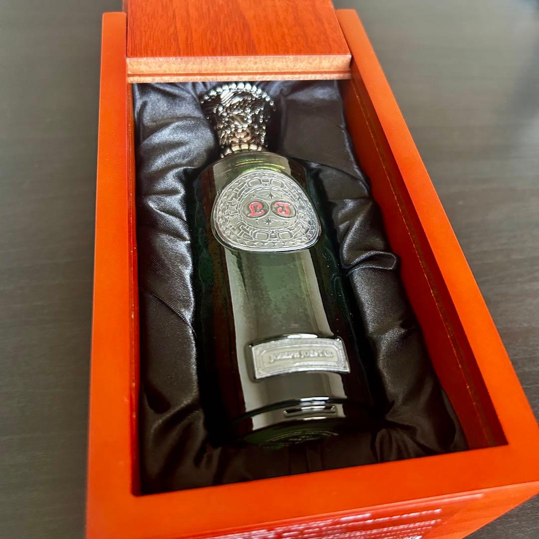 ジョジョの奇妙な冒険 ジョセフ・ジョースター 香水 新品 NOZ COLLABO