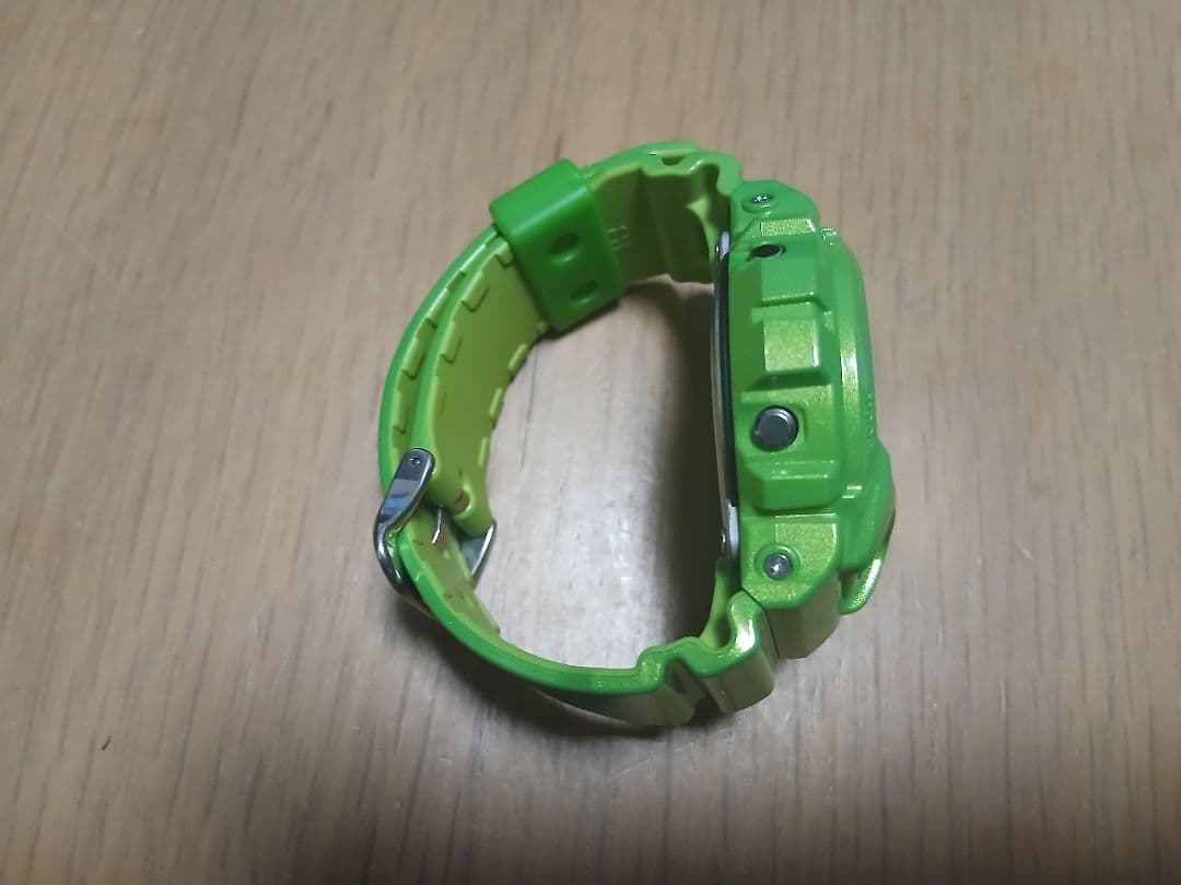 【激レア】CASIO G-SHOCK DW-6900NB-3 メタリックカラー