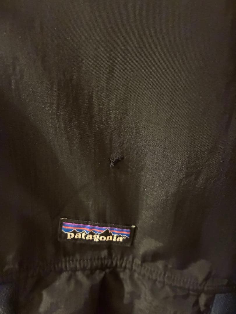 M*u様 パタゴニア　スナップt シェルドシンチラ　フーディー　2014年製　黒