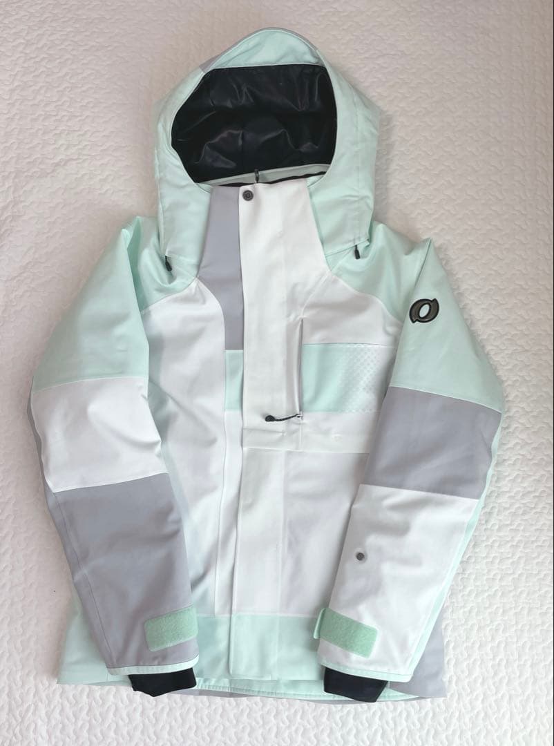 オンヨネ　ONYONE スキーウェア　上下セット　2025-2026 M