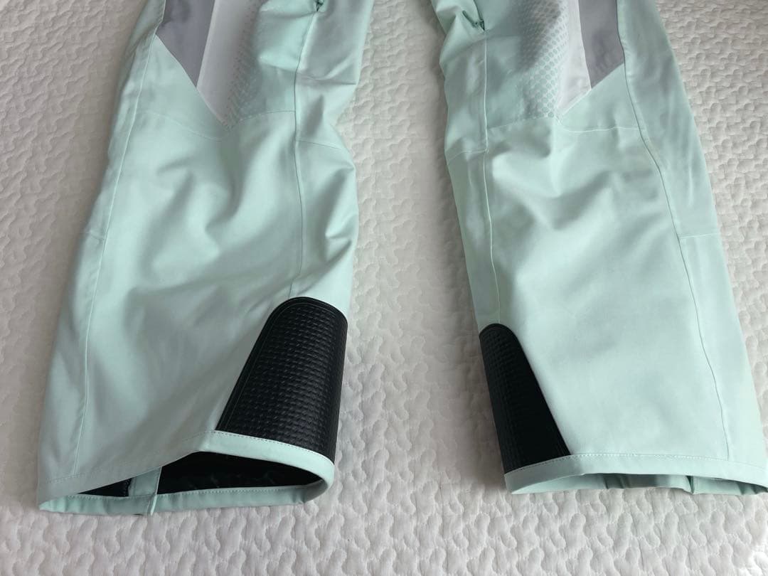 オンヨネ　ONYONE スキーウェア　上下セット　2025-2026 M