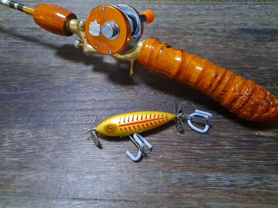 道楽　DOWLUCK 　ドウラク　マダデスハイダブル