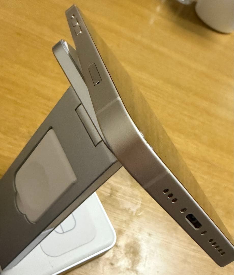 iPhone 14 128GB スターライト 中古美品