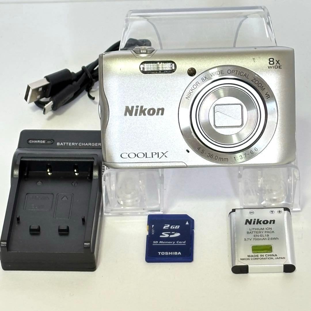 Nikon coolpix A300 ニコン　コンデジ　SDカード付
